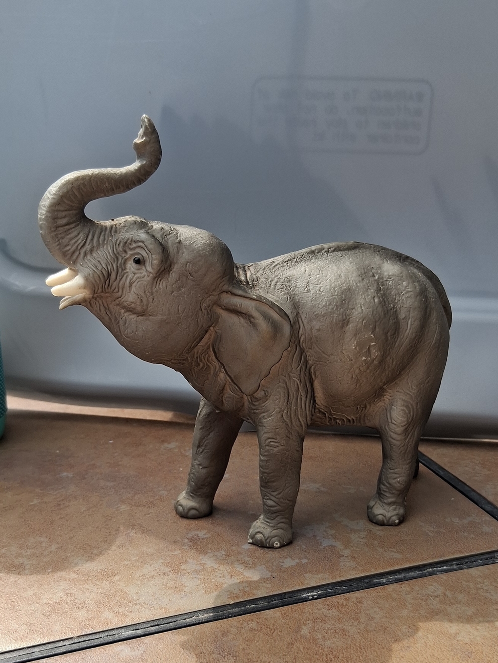 BREYER ELEPHANT